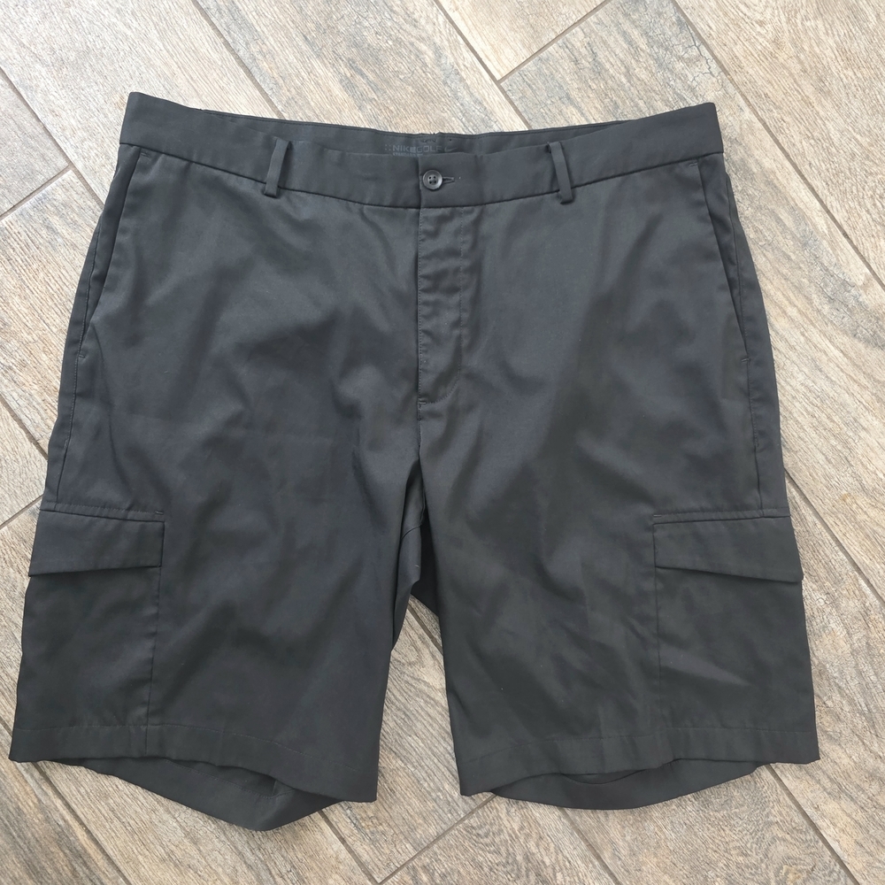 Nike Men's Golf Cargo Shorts Sz 36 Dri Fit